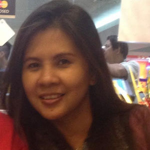 Meet your Posher, Rowena